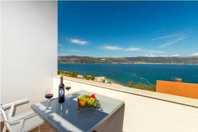 Seaview Apartment Rose Trogir Exterior photo